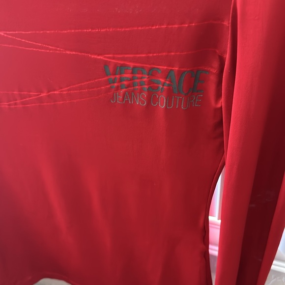 Versace - Picture 2 of 2